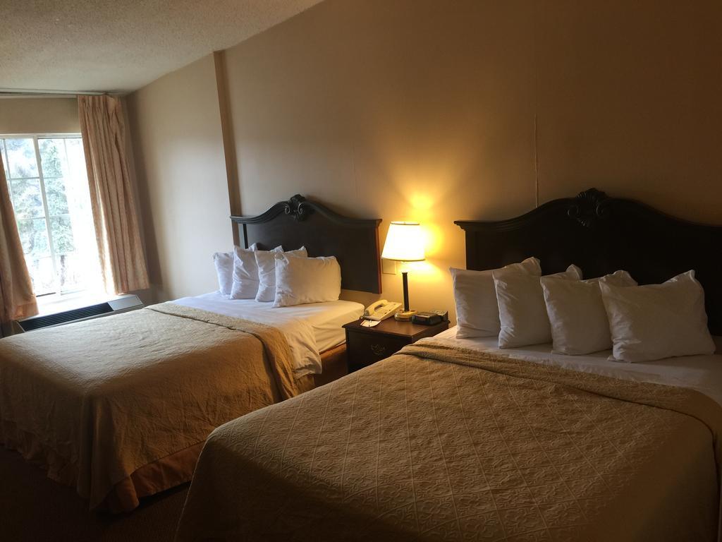 Quality Inn & Suites Danville Ngoại thất bức ảnh